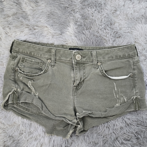 Express Pants - Y2K Express Distressed Green Shorts 4